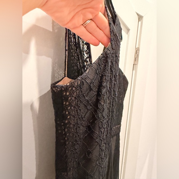 BCBGMAXAZRIA Andi Asymmetrical Lace Tulle Maxi Dress Black 12 Perfect Condition - Picture 13 of 16